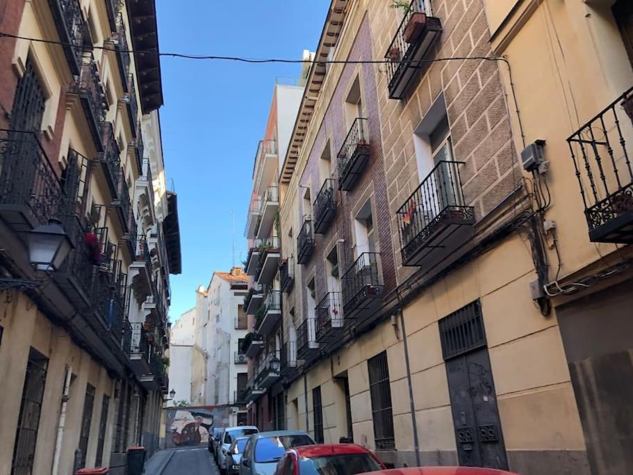 San Isidro Labrador, Apartamento En Las Vistillas Junto A Metro Puerta De Toledo Madrid Esterno foto